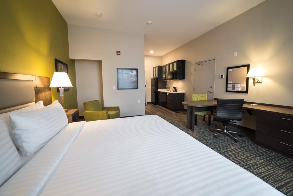 Hotel Candlewood West - Mall Area By Ihg 3*