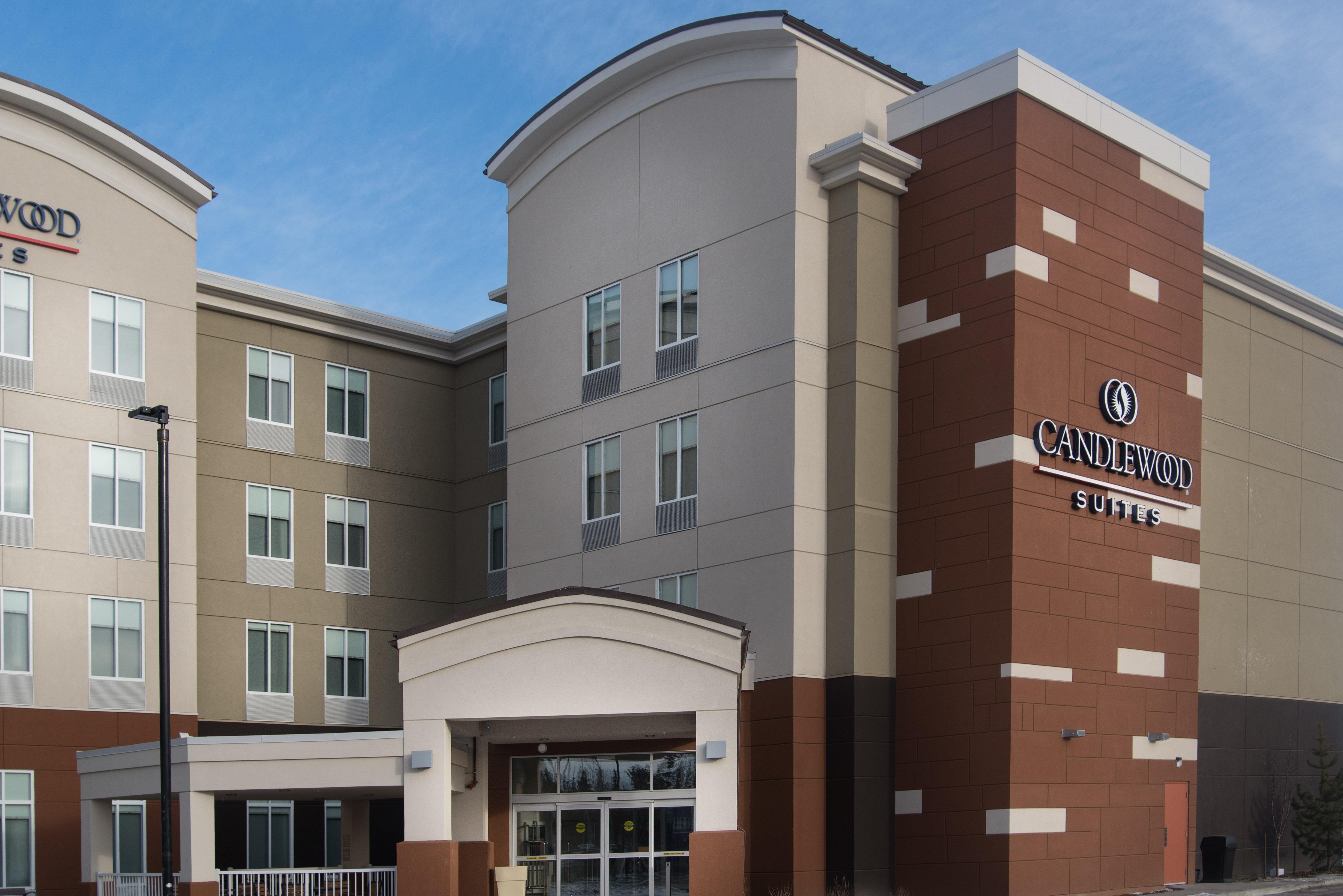 Candlewood West - Mall Area By Ihg Hotel