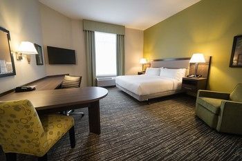Candlewood West - Mall Area By Ihg 3*